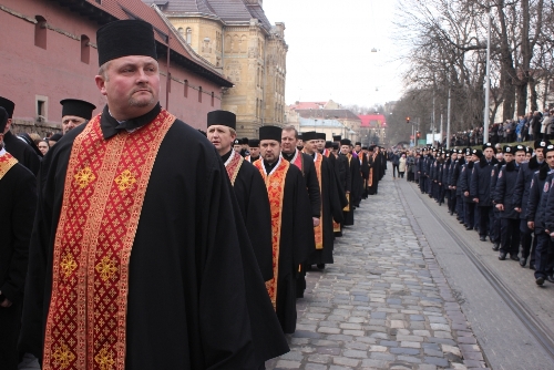 Вулицями Львова проходила молитовна хресна хода.(ФОТО)